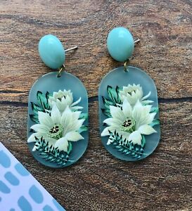 NEW blue cream flower vintage style resin bohemian boho big oval earrings