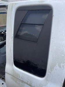 1998-2000 NISSAN FRONTIER D22 DRIVER OEM REAR 1/4 GLASS WINDOW USED FREE SHIP - Bild 1 von 4