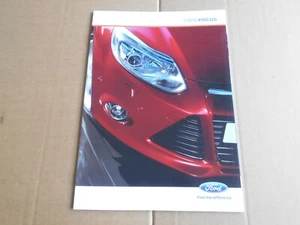 Ford Focus range original colour sales brochure - Picture 1 of 10