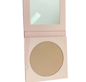 tarte Cosmetics Park Avenue Princess Face & Body Bronzer (LIGHT-MEDIUM) 0.55 oz - Picture 1 of 5