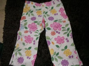 GAP KIDS SIZE 5 YEARS EUC CAPRIS PANTS FLORAL SPRING GIRL PINKS PURPLES STRETCH - Picture 1 of 3
