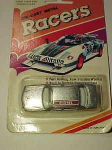 3 pollici Mercedes-Benz 500SEL 1980 senza marchio Hong Kong 1/64 pressofuso come nuovo su scheda - Foto 1 di 5