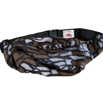 VTG Mountain Cork Camo Fleece Pouch Forest Camouflage USA Hip Bum Bag Fannypack - Image 1 of 3