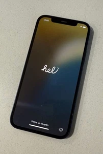 Apple iPhone 12 in excellent condition - Photo 1 sur 8