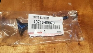 GENUINE EXHAUST VALVE FOR TOYOTA 2UZ-FE LAND CRUISER 100 LEXUS LS430 13715-50070 - Picture 1 of 2