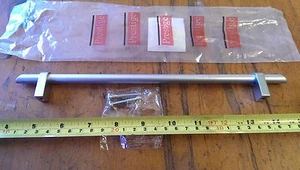 12x 224mm Dull Chrome solid steel Cupboard draw rail handle T-Bar 1200583 - Bild 1 von 1