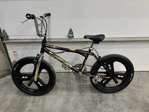 GT Bmx Dyno Air 1997 Red Splash lava 20" Mid Old School Original Survivor - Picture 1 of 5