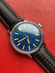 Vintage Vostok Wristwatch Mechanical cal. 2209 Wostok Minimalist Style Watch - Picture 1 of 14