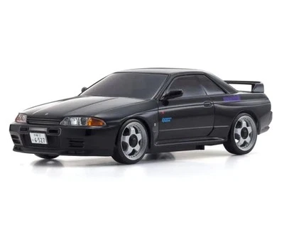 Kyosho MA-020 AWD Mini-Z Readyset w/V-SPECII Initial D Skyline GT-R [KYO32652ID] - Image 1 of 2