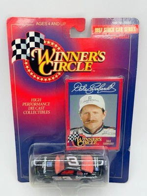 1996 Dale Earnhardt Winner’s Circle 1:64 carro fundido Kenner #3 NOVO NO CARTÃO - Imagem 1 de 3