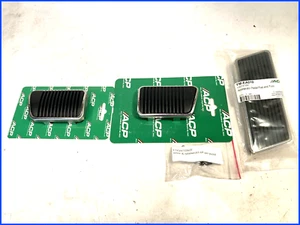 Mustang 1965-67 nuevo repo manual transmisión tambor, embrague + pastillas de pedal de combustible con moldura SS - Imagen 1 de 1