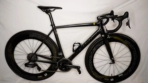 2015 Colnago V1-R (Ferrari Edition) size 54 top tube length (50S) Carbon Fiber - Picture 1 of 12