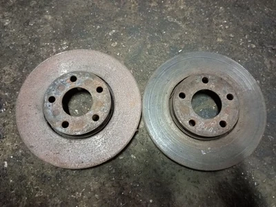 Audi A4 S4 B8 8K 2008 Diesel Ensemble Disque de frein avant 105kW AMD76297 - Photo 1/4