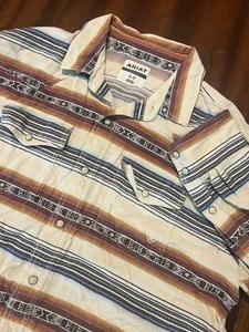 Ariat Retro Fit Hemd Herren Aztekenmuster gestreift Perlen Druckknopf Southwestern Tasche XL - Bild 1 von 6