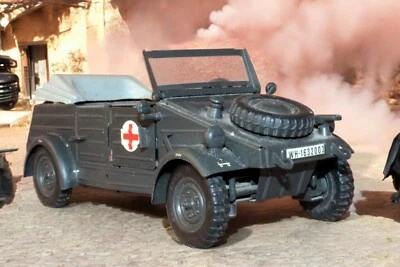 Ambulancia alemana Gonio 1:24 Volkswagen Kübelwagen Segunda Guerra Mundial EN CAJA Foto 1 de 4