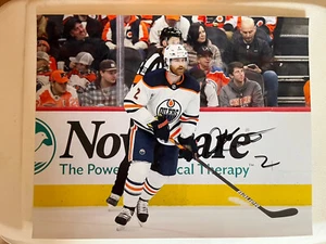 Edmonton Oilers Duncan Keith Signed 8x10 NHL Photo Autographed HOF - Picture 1 of 1
