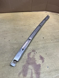 1965 Mustang 1967 convertible vent window weatherstrip retainer 1966 1968 a pill - Picture 1 of 18