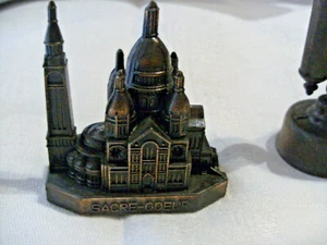 2 taille-crayons en métal - -sacré coeur - globe terrestre - Picture 1 of 4