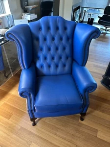 Chesterfield Queen Anne Chair - Picture 1 of 6