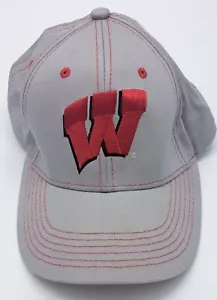 Cappello Badgers University of Wisconsin Cappello Strapback Gancio e Anello Regolabile - Foto 1 di 7