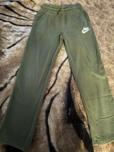Kid Nike Sweats - Picture 1 of 2