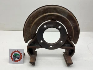 88-97 Dana 80 F-Super Duty Rear LH or RH Disk Caliper Bracket KH 10948701 - Picture 1 of 7
