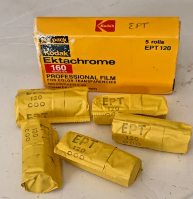 Kodak Ektachrom Tungsten (5 Film ROLLS) - Professional film for color transparen - Image 1 of 4