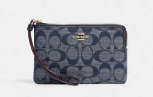NWT COACH Corner Zip Wristlet In Signature Denim Chambray Leather CH371 New - Picture 1 of 3