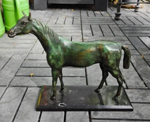 VINTAGE BRONZE RACE HORSE SCULPTURE UNSIGNED - Picture 1 of 8