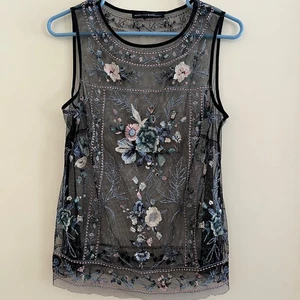 White House Black Market Whimsigoth besticktes Top Spitze Fee Grunge schwarz Gr. S - Bild 1 von 7