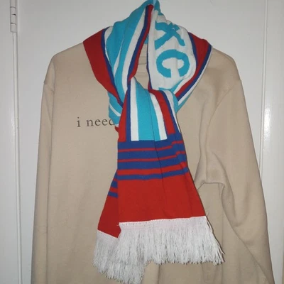 Bufanda de Invierno KC Kansas City Talla Grande Roja Blanca Azul Hecha en EE. UU. Nueva Bufanda Foto 1 de 4