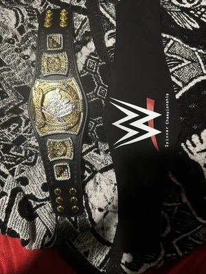 Cinturón réplica WWE Mini Spinner Championship Foto 1 de 3