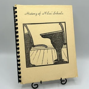 Vtg 1976 History Of Niles Schools Michigan MI Pottawatomie Bicentennial Berrien - Picture 1 of 6