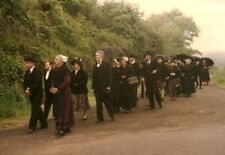 Photo ancienne groupe folklorique enterrement à  Apremont  Vendée 85