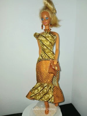 Pretty Shiny Gold Print Dress Shoes Clutch Jewelry Compatible with Barbie OOAK - Image 1 of 4