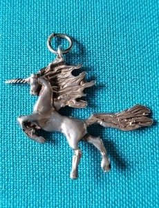 Sterling Silver Unicorn 3D Charm Pendant - Picture 1 of 4