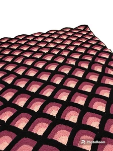 Beautiful Hand Crocheted Pink Throw Couch 42x62” Scallops Fan Afghan Blanket - Picture 1 of 6