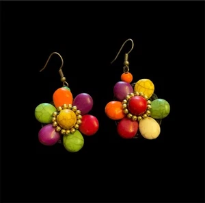 Free People Flower Earrings Turquoise Natural Stone Petal Cluster Bead Boho VTG - Picture 1 of 5