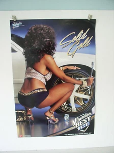Poster birra Milwaukee Best Sexy Girl 2004 nuovo vecchio stock 18 x 28 in - Foto 1 di 1
