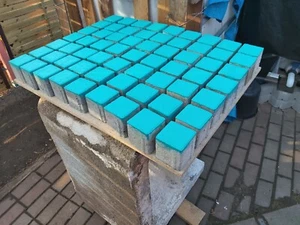 Füllsteine Rasengitter Türkis (Einzelverkauf) + Porto - Bild 1 von 6