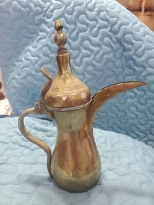 Vintage turkish brass coffee pot signed - Picture 1 of 4