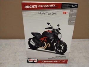 Maisto 1:12 Ducati DIAVEL CARBON Assemble DIY Motorcycle Bike Model KIT IN BOX - Picture 1 of 9