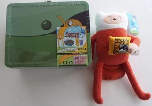 ADVENTURE TIME SDCC EXCLUSIVE JAKE TIN TOTE #839 & NIGHTTIME FINN PLUSH LTD ED - Picture 1 of 1