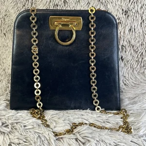 Salvatore Ferragamo Gancini Kette Schultertasche Leder Navy Gold echt - Bild 1 von 17