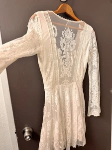 FREE PEOPLE Ornate Lace Mini Dress Women’s Ivory SZ 2 - Picture 1 of 7