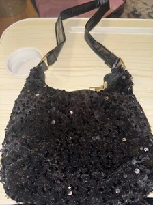 Bolso de hombro pequeño de nailon con lentejuelas negras para mujer para noche, vacaciones o regalo. - Imagen 1 de 3