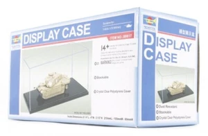 Vetrina Per Auto 1/43 & Carri 1/72 210x100x80 Mm Plastic Model Kit TRUMPETER - Foto 1 di 2