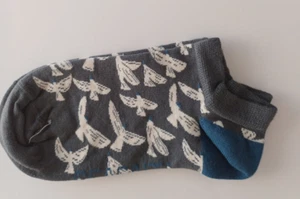 NWT SEASALT Size 4-7 Bamboo Arty Trainer Socks Collage Gull Magpie - Picture 1 of 3