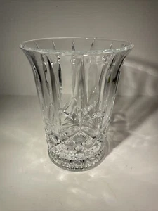 Vaso pesante originale 24% piombo cristallo trasparente 7,5" P x 6" W vintage taglio diamantato - Foto 1 di 21