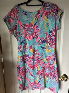 Lilly Pulitzer Anastasia Aqua Trippin and Sippin button Back CottonKnit Dress M - Picture 1 of 11
